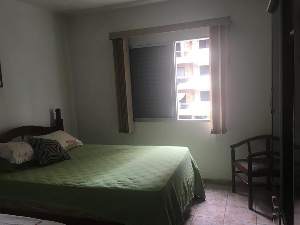 Apto Canto Do Forte - Praia Grande - Local Privilegiado - 100 Metros Da Praia - Internet Inclusa Luaran gambar
