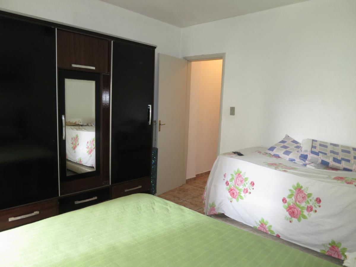 Apto Canto Do Forte - Praia Grande - Local Privilegiado - 100 Metros Da Praia - Internet Inclusa Luaran gambar